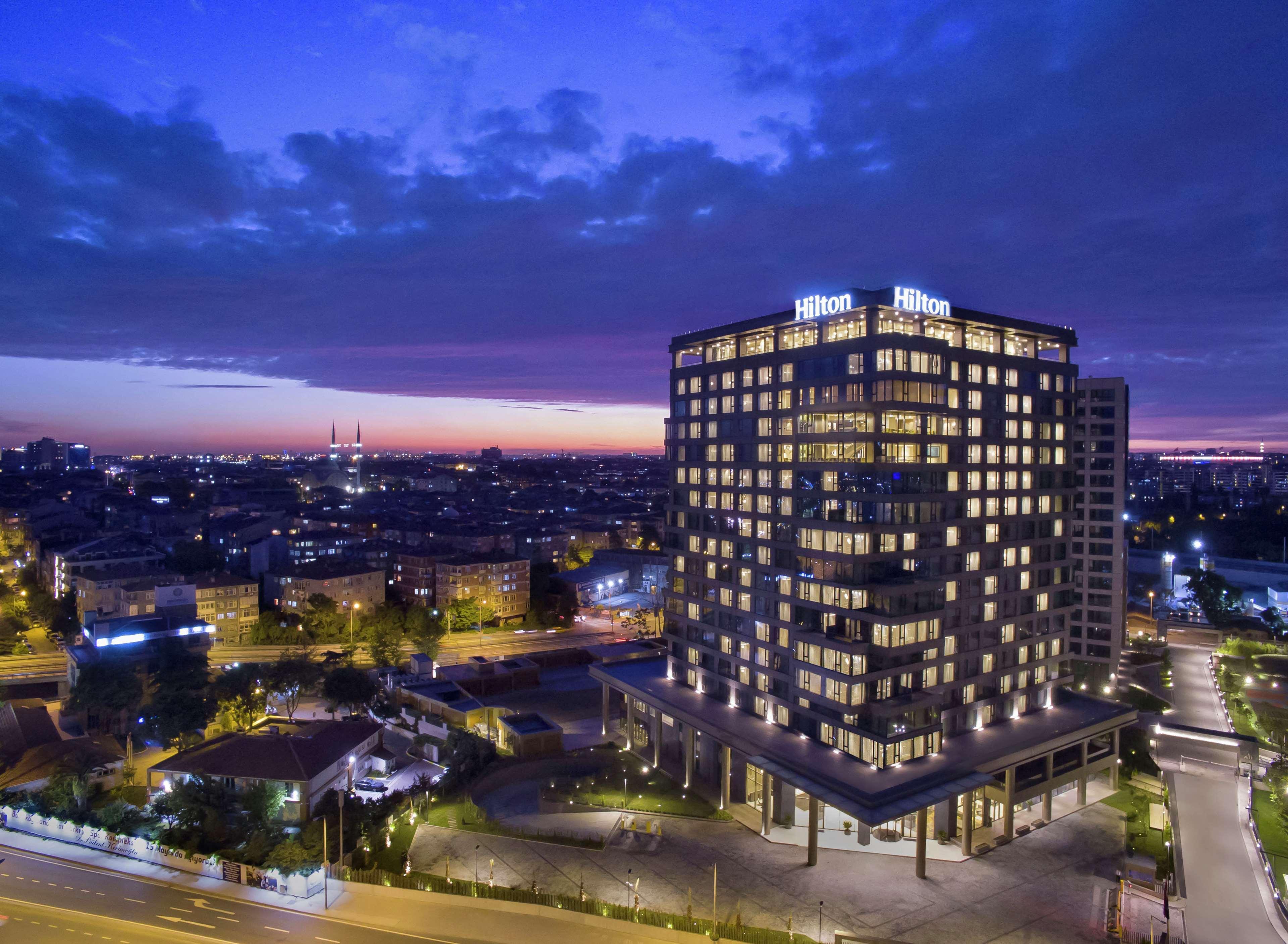 Hotel Hilton Istanbul Bakirkoy Exterior foto Hilton Athens