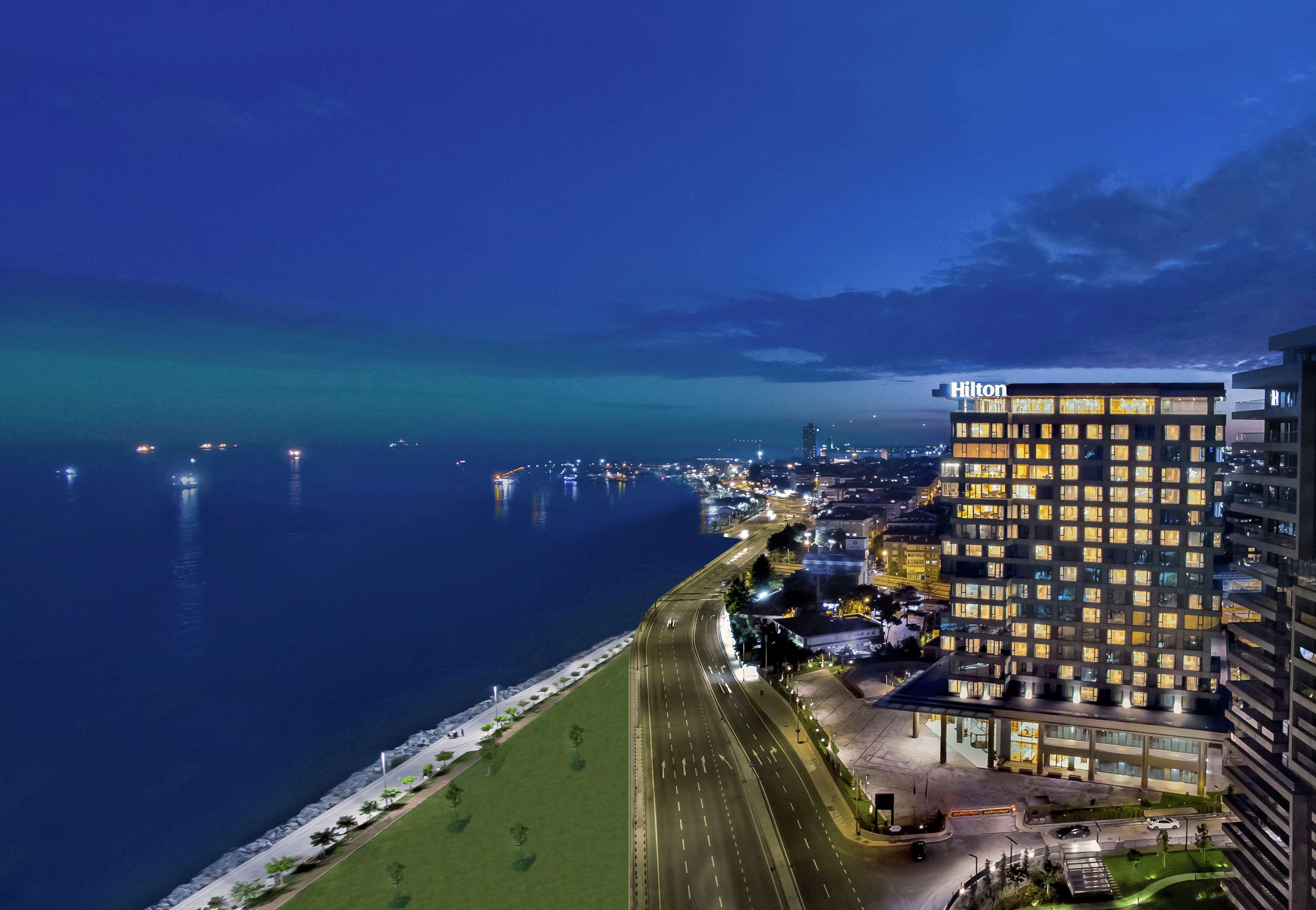 Hotel Hilton Istanbul Bakirkoy Exterior foto Hilton Athens